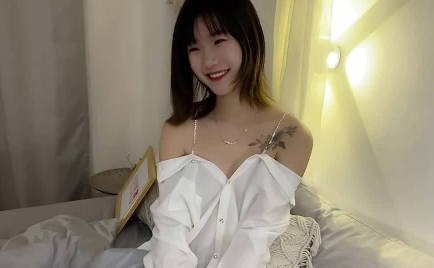 杏吧原创・周年纪念日性感服装诱惑-小樱