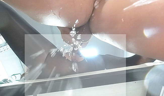 舅妈淹大水办公室操喷尿数百次轮着喷尿喷不停身临水帘洞